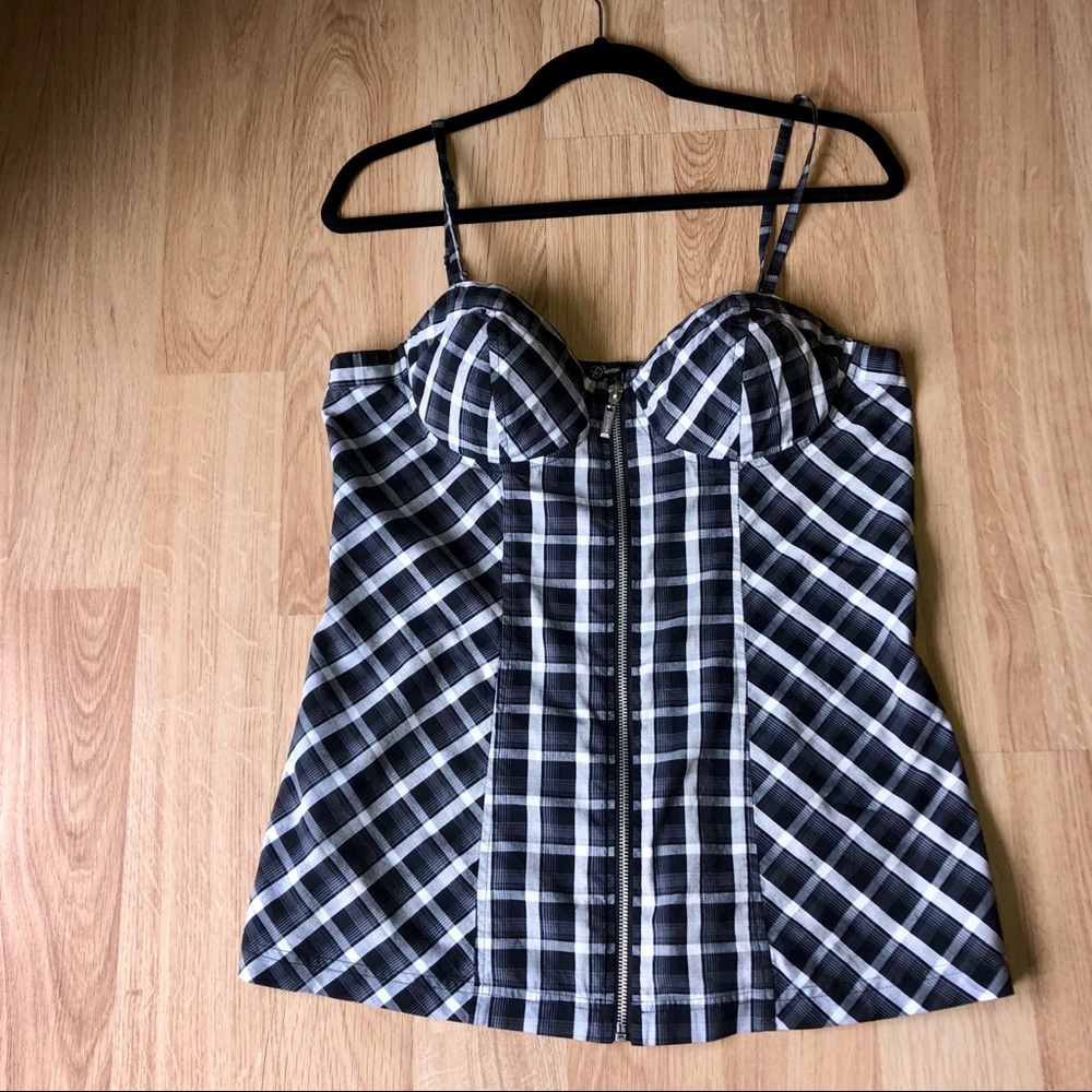 Guess retro inspired pinup top XL NWT